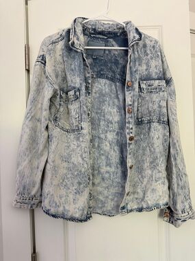 Thread & Supply Acid Wash Light Blue Button Down Shirt Jacket